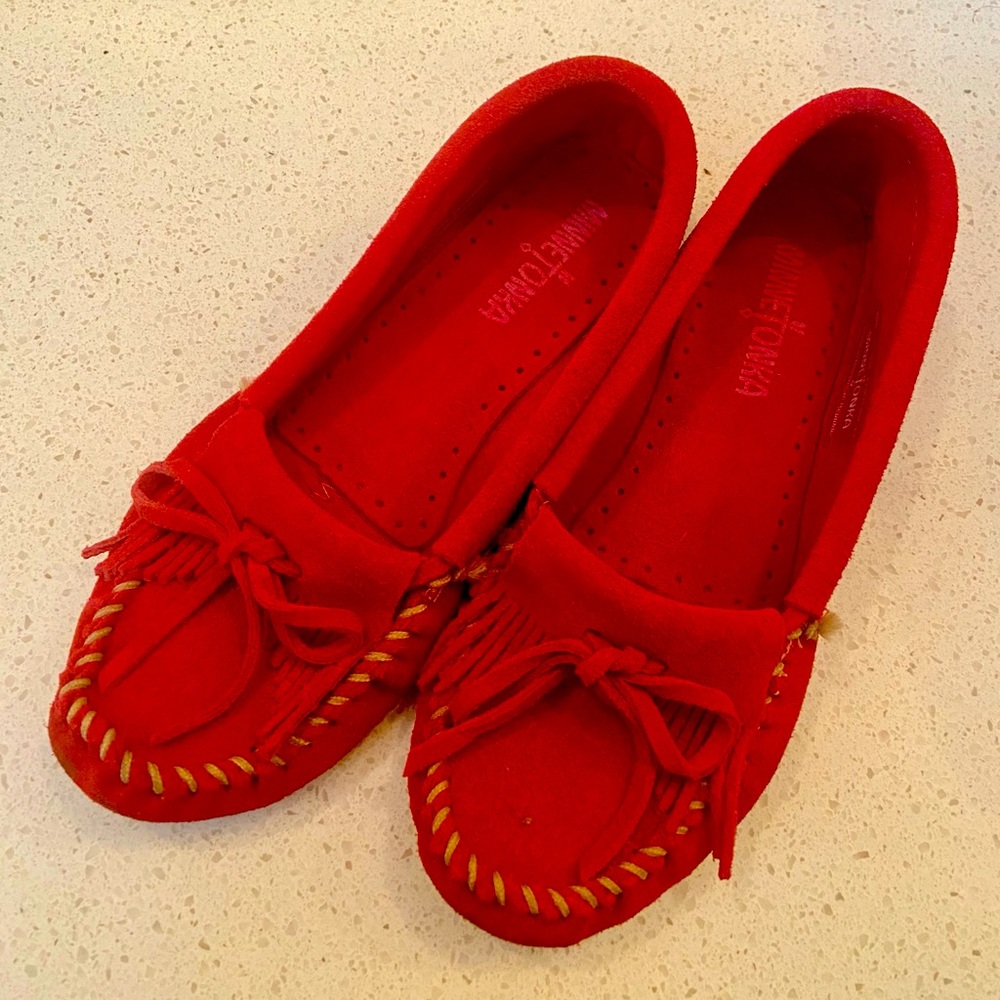 Minnetonka Red “Kilty” Suede Moccasin